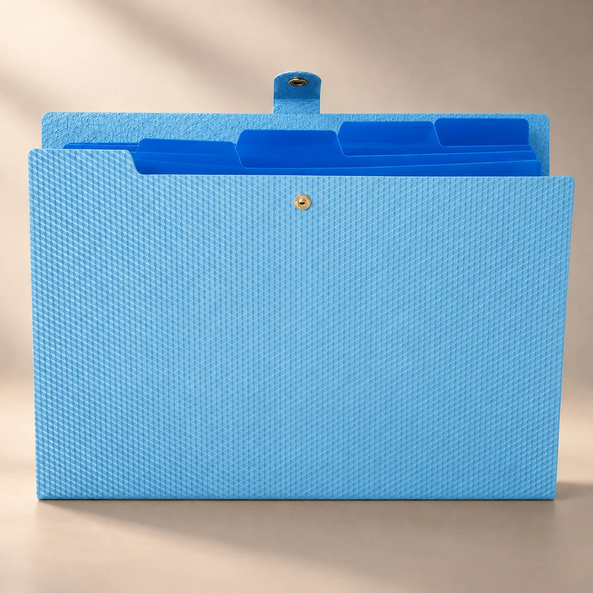 Chemise porte-document accordéon en plastique bleu ciel, à plat de face