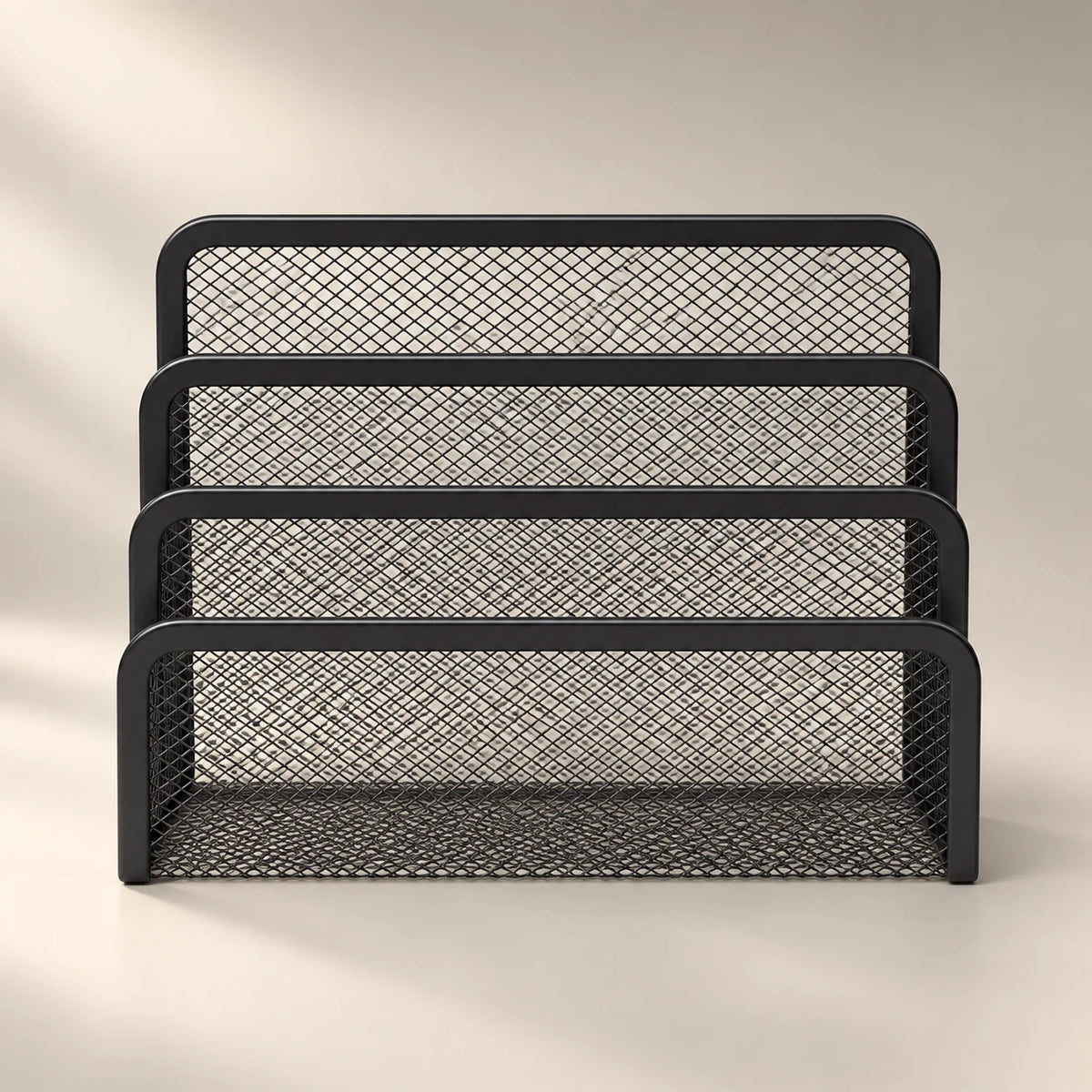 Porte-document de bureau en métal noir compact, vue d'ensemble