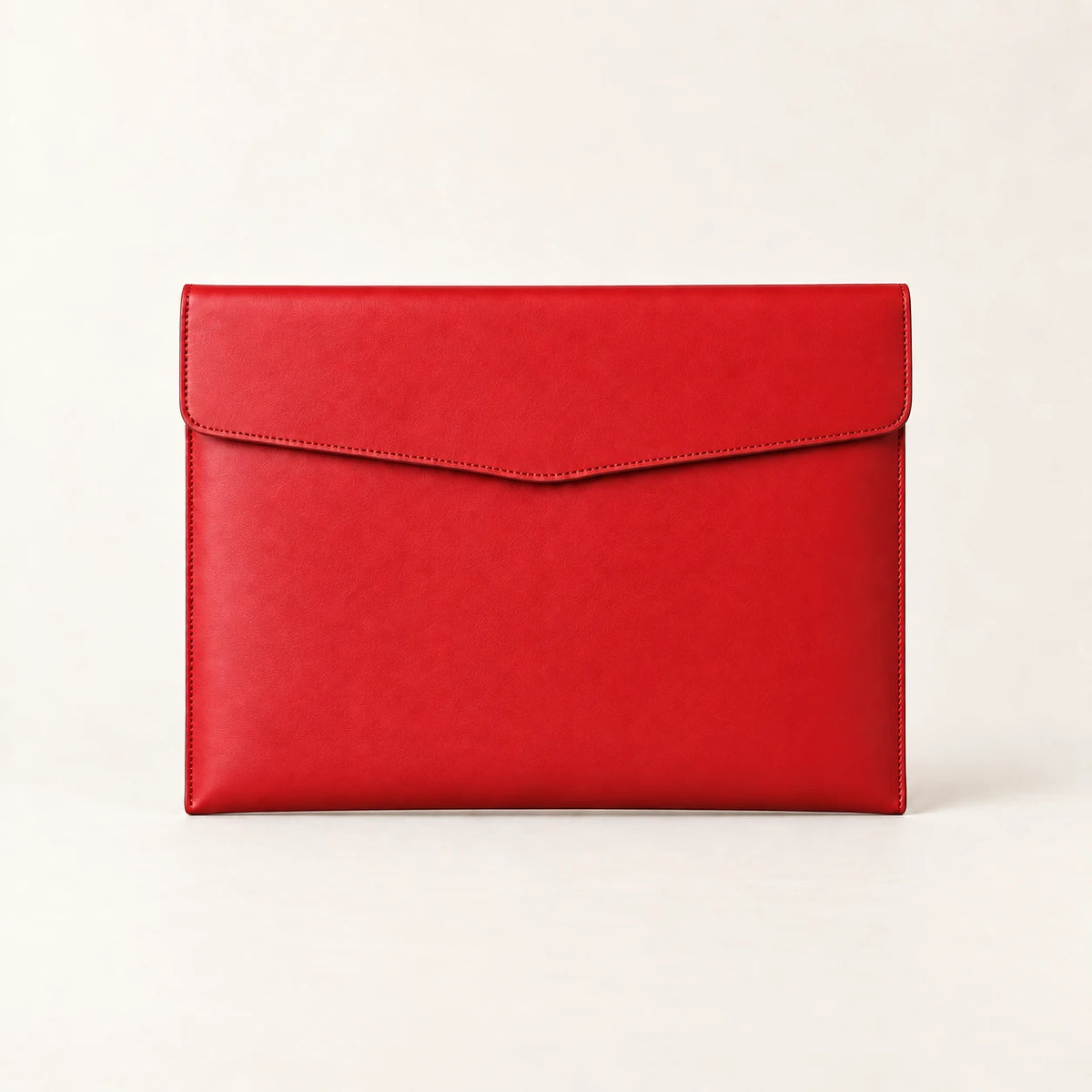 Pochette porte-document en similicuir rouge A4, vue de face fermée