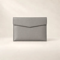 Pochette porte-document en similicuir gris A5, vue de face fermée