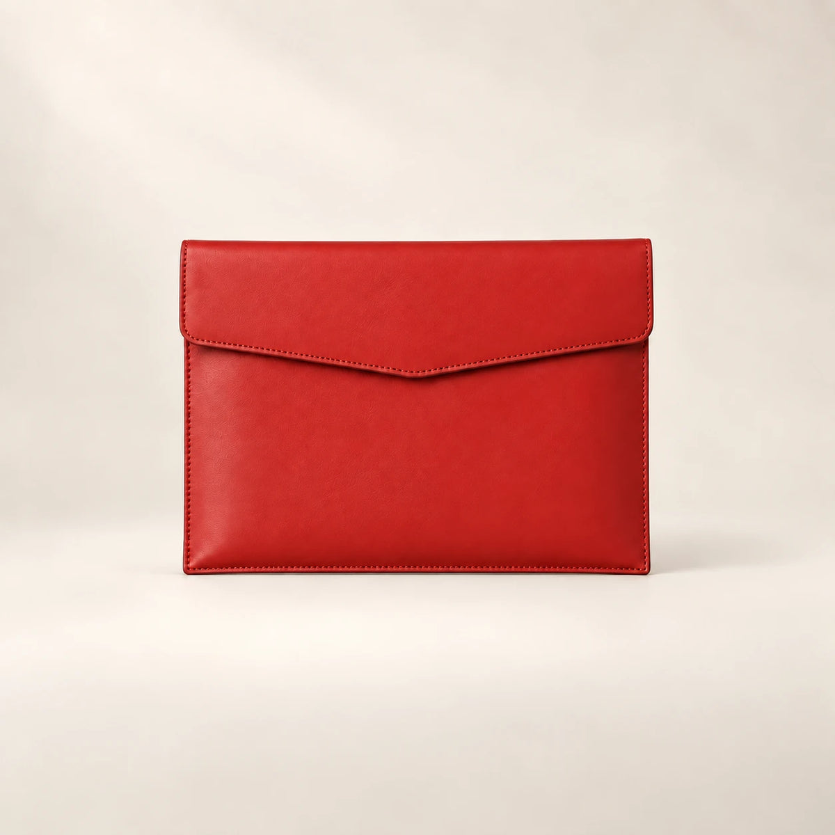 Pochette porte-document en similicuir rouge A5, vue de face fermée