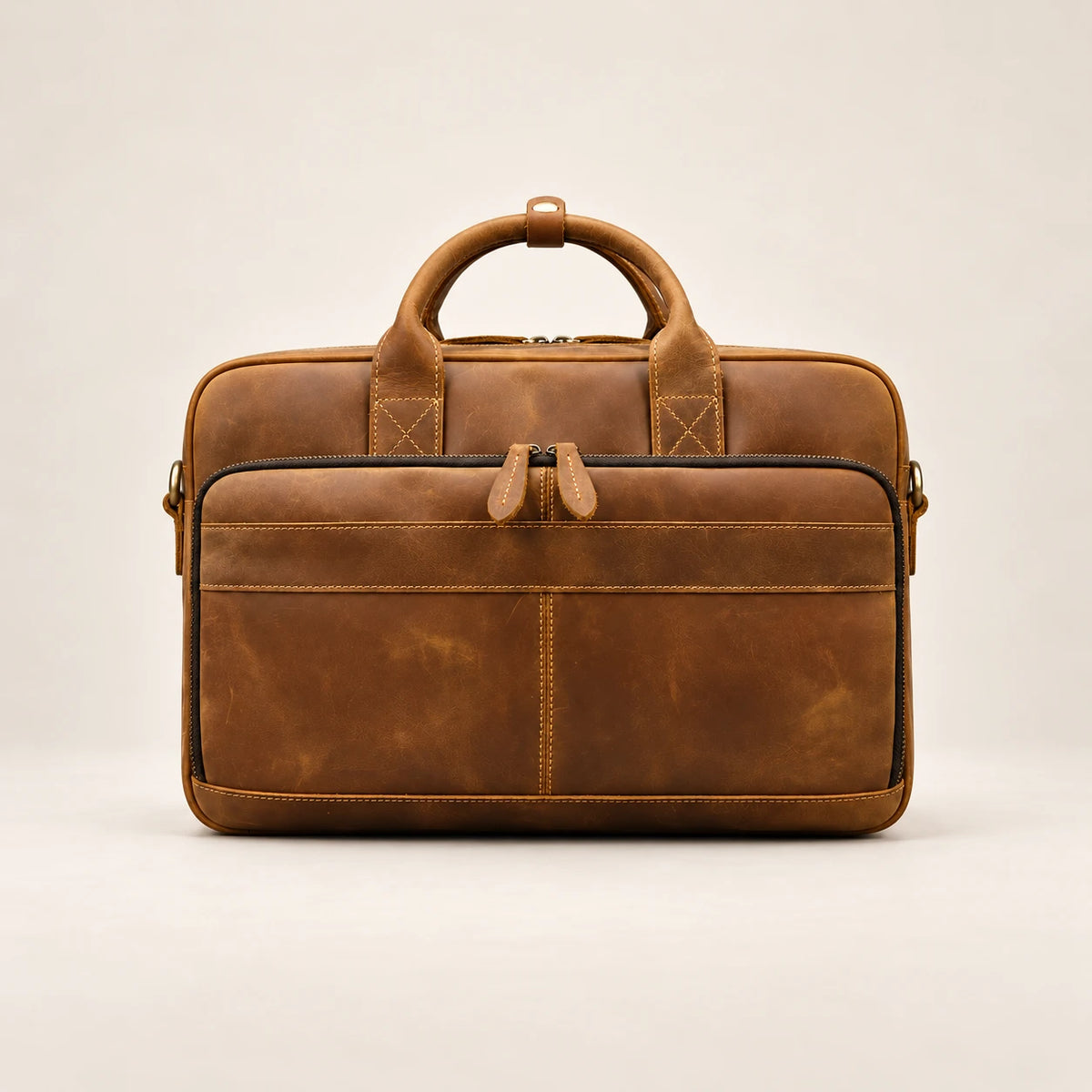 Sacoche porte-document en cuir Crazy Horse brun clair, vue de face